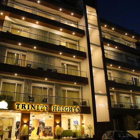 Hotel Trinity Heights McLeod Ganj Exteriör bild