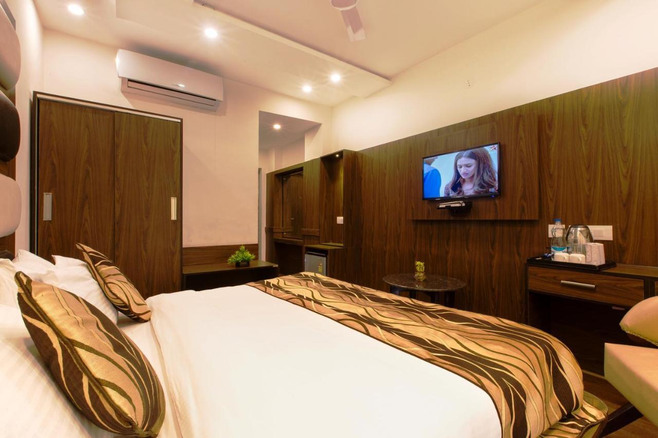 Hotel Trinity Heights McLeod Ganj Exteriör bild